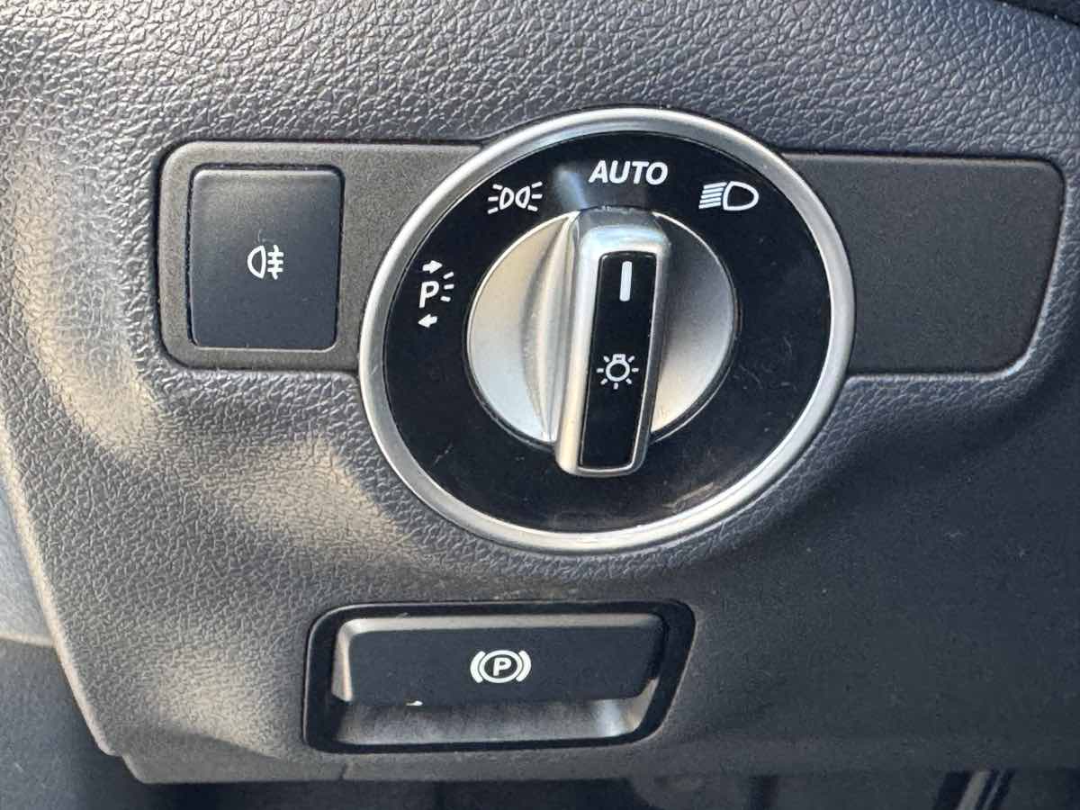 2016 Mercedes-Benz CLA-Class CLA250 - Photo 33