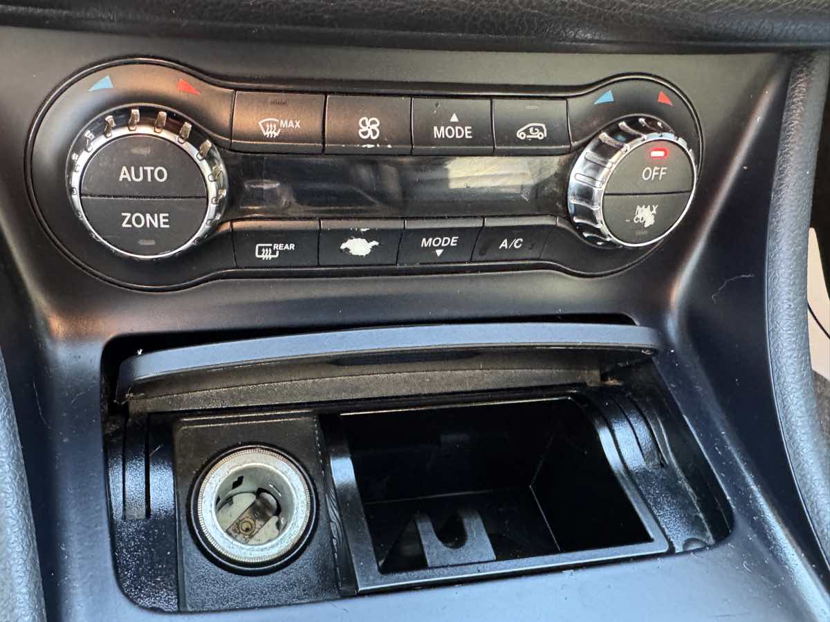 2016 Mercedes-Benz CLA-Class CLA250 - Photo 37