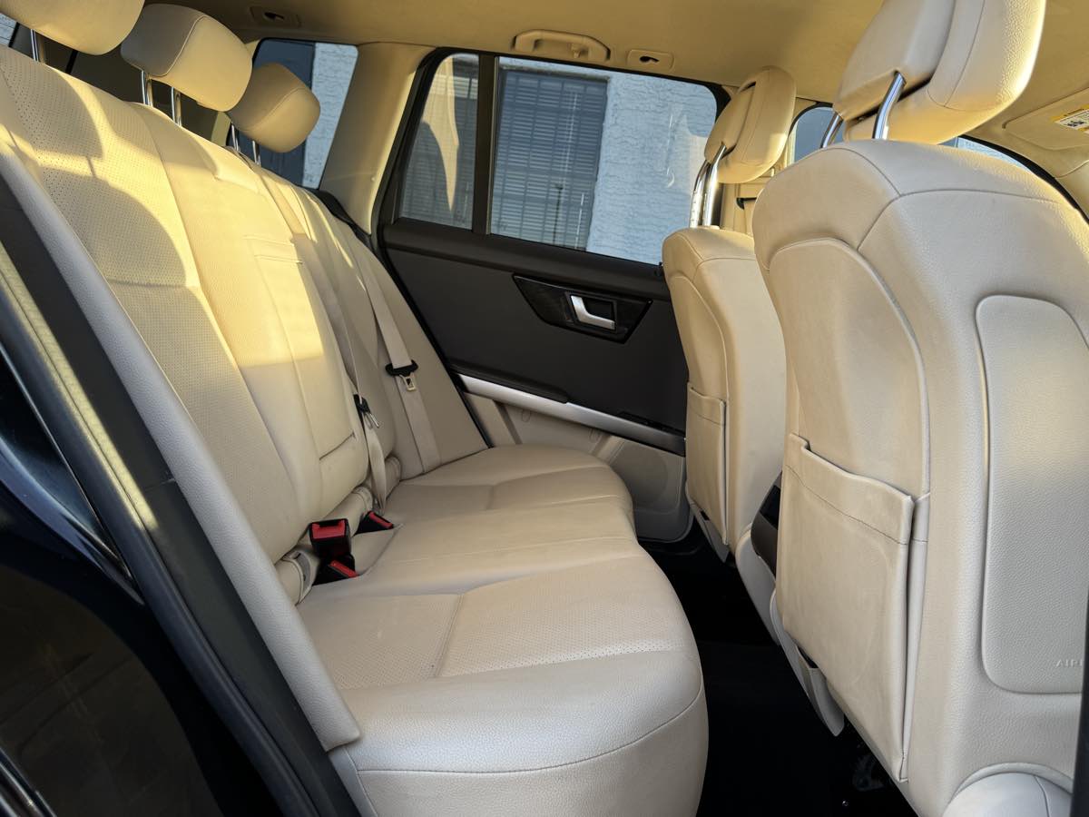 2015 Mercedes-Benz GLK-Class GLK350 - Photo 21
