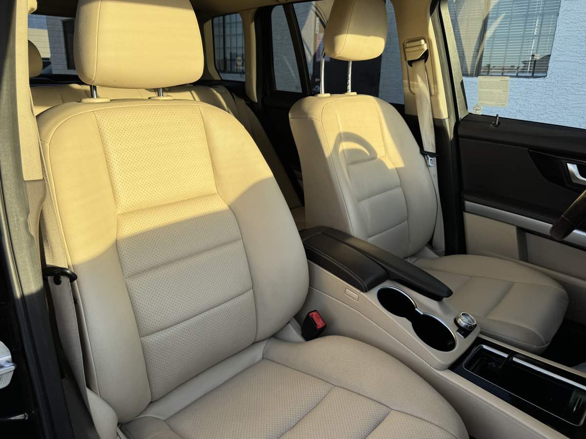 2015 Mercedes-Benz GLK-Class GLK350 - Photo 26