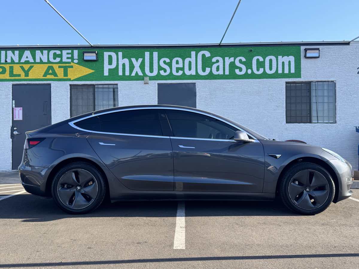 2019 Tesla Model 3 Base - Photo 3