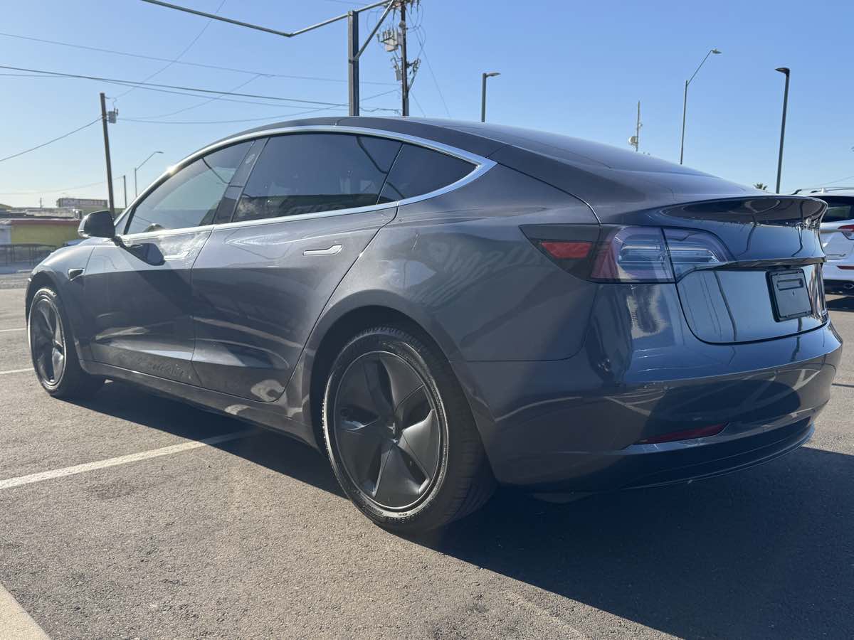 2019 Tesla Model 3 Base - Photo 7