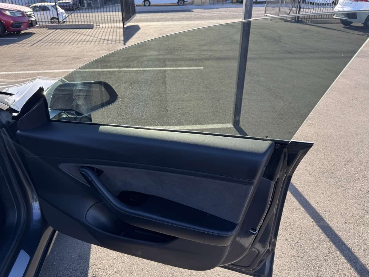 2019 Tesla Model 3 Base - Photo 27