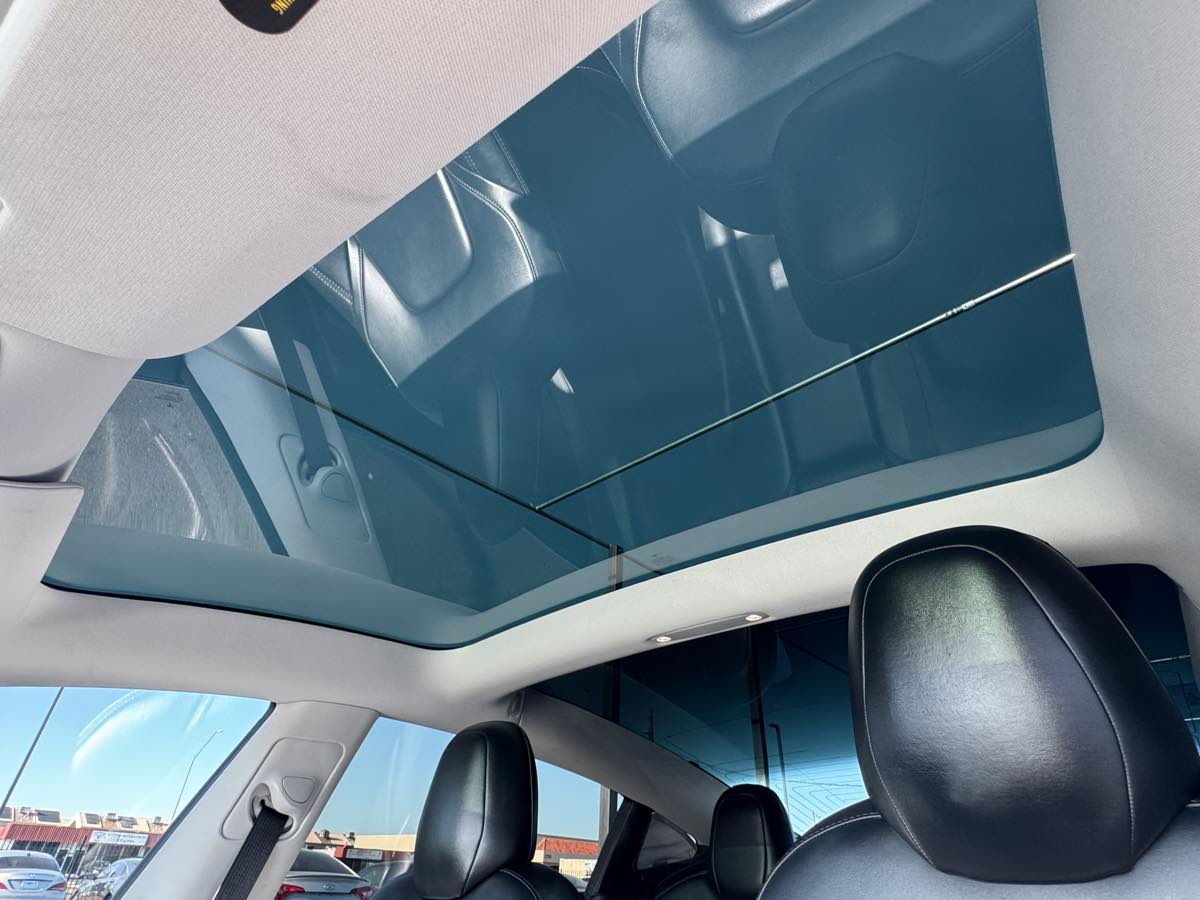 2019 Tesla Model 3 Base - Photo 44