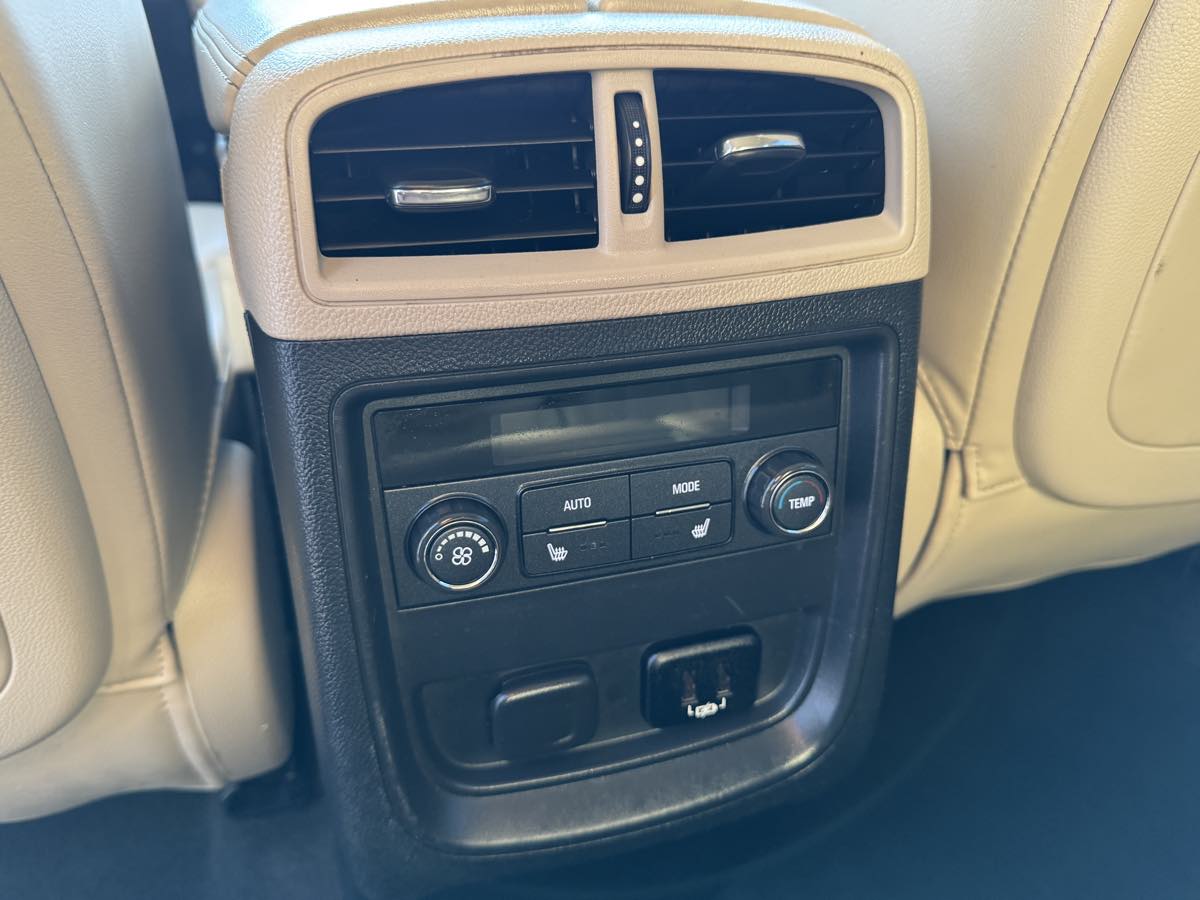 2017 Buick Envision Premium II - Photo 16