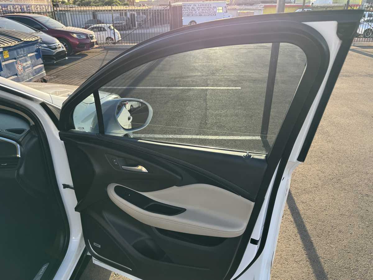 2017 Buick Envision Premium II - Photo 25