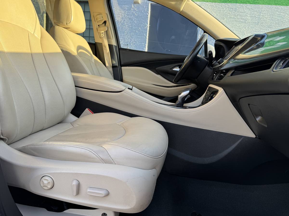 2017 Buick Envision Premium II - Photo 27