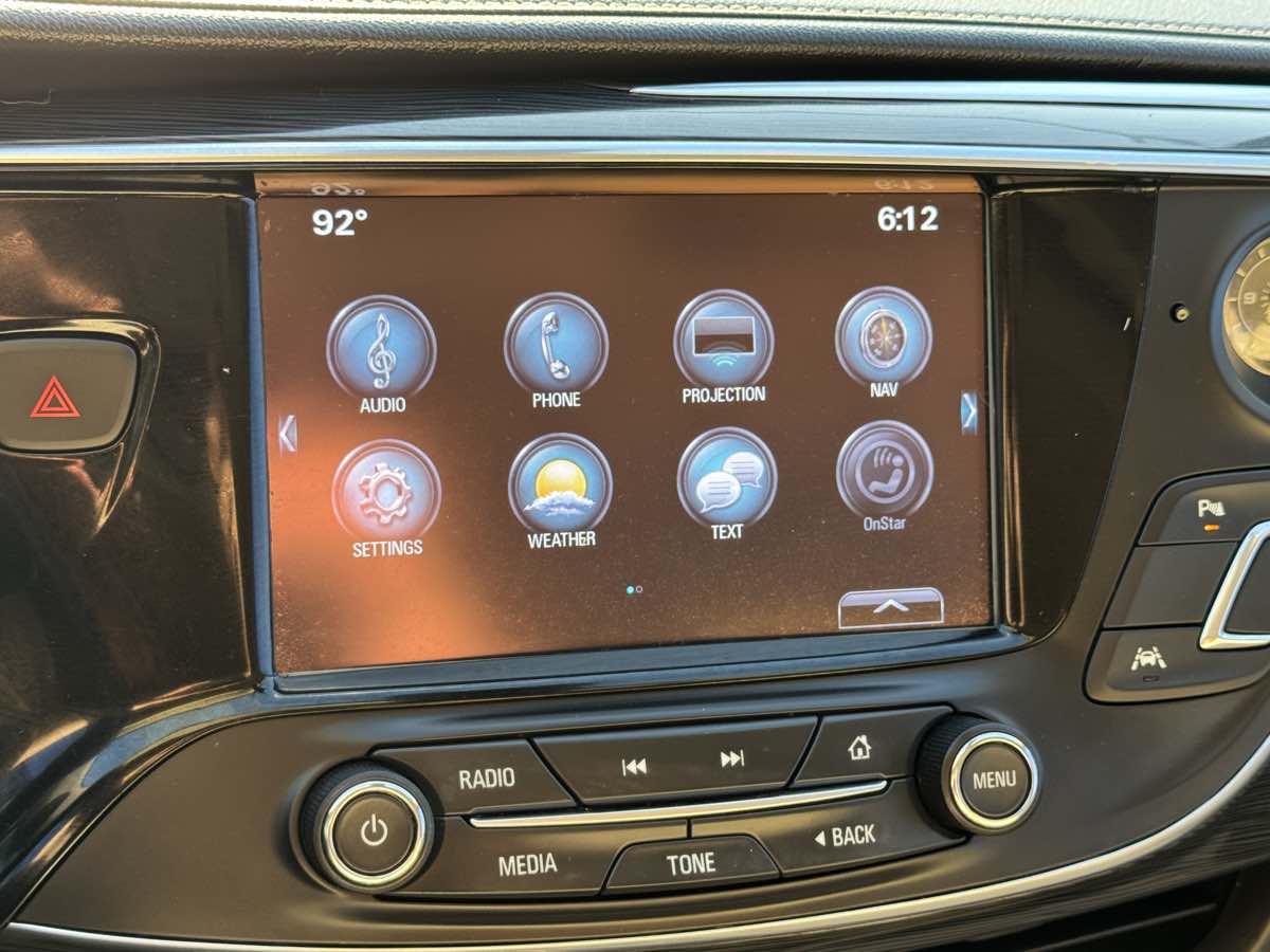 2017 Buick Envision Premium II - Photo 37