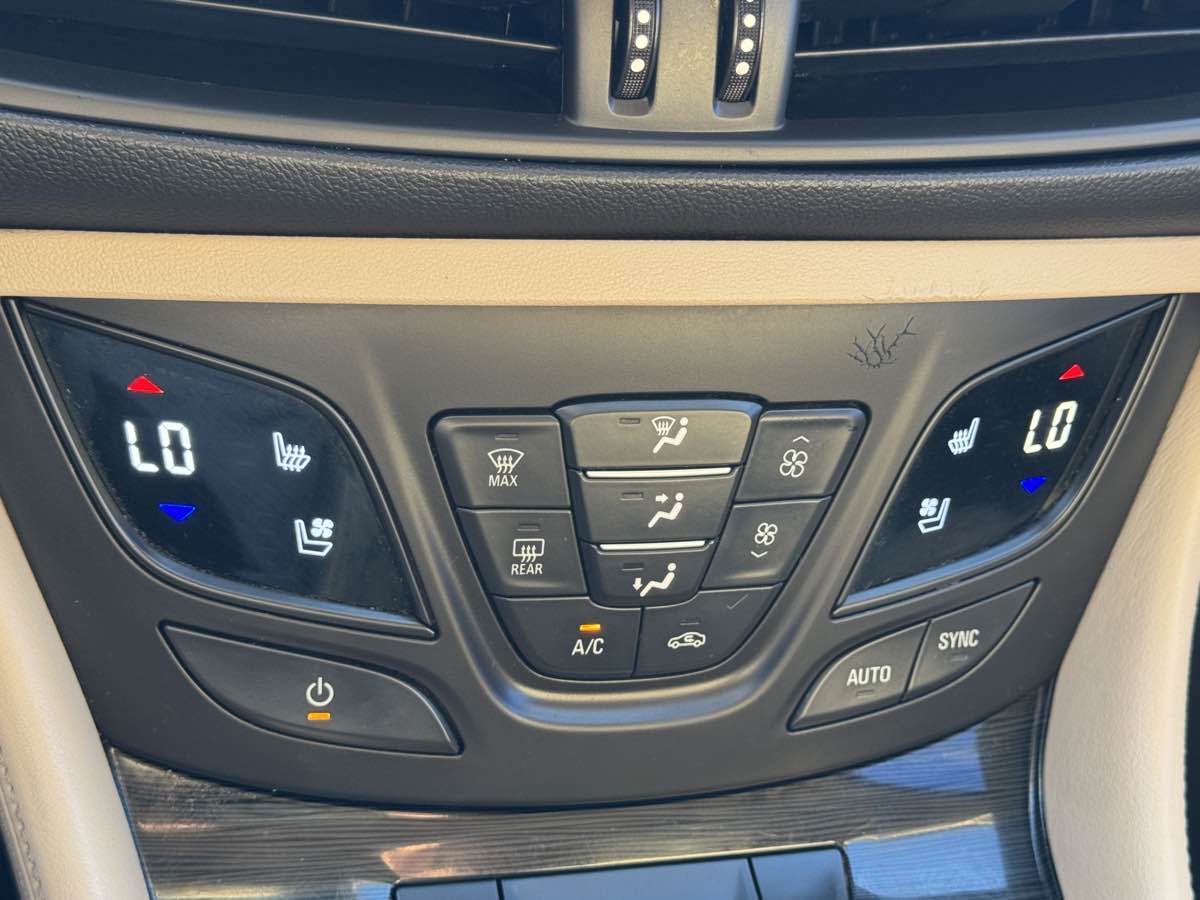 2017 Buick Envision Premium II - Photo 39