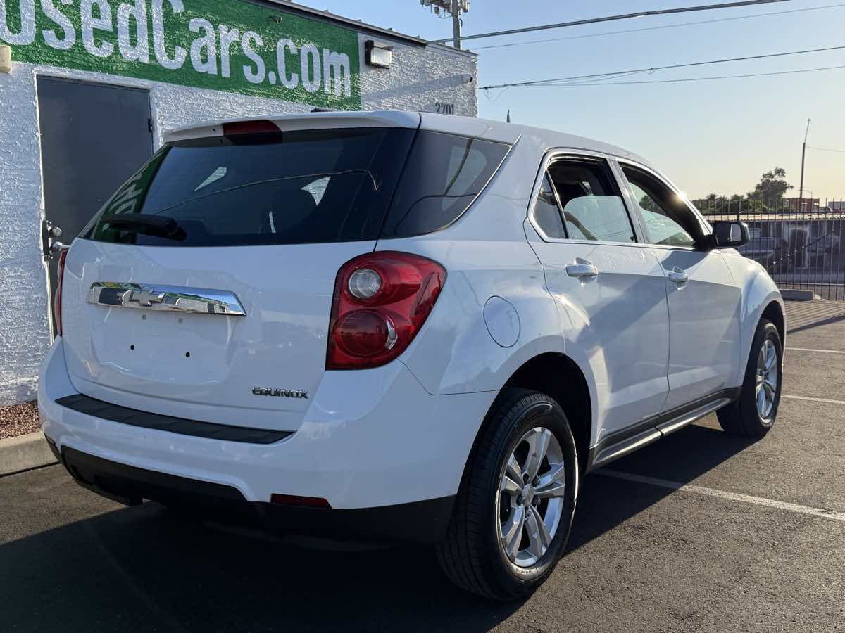 2015 Chevrolet Equinox LS - Photo 4