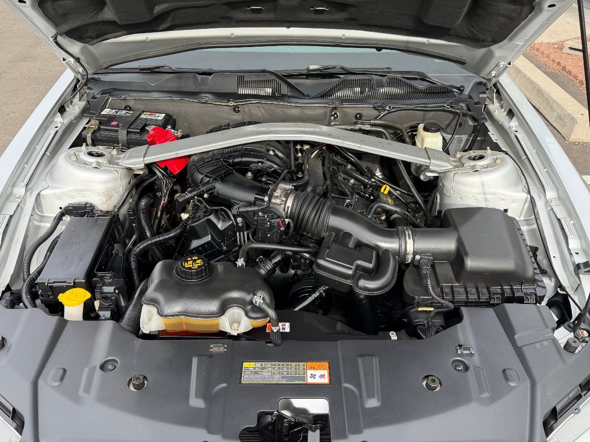 2014 Ford Mustang V6 - Photo 37