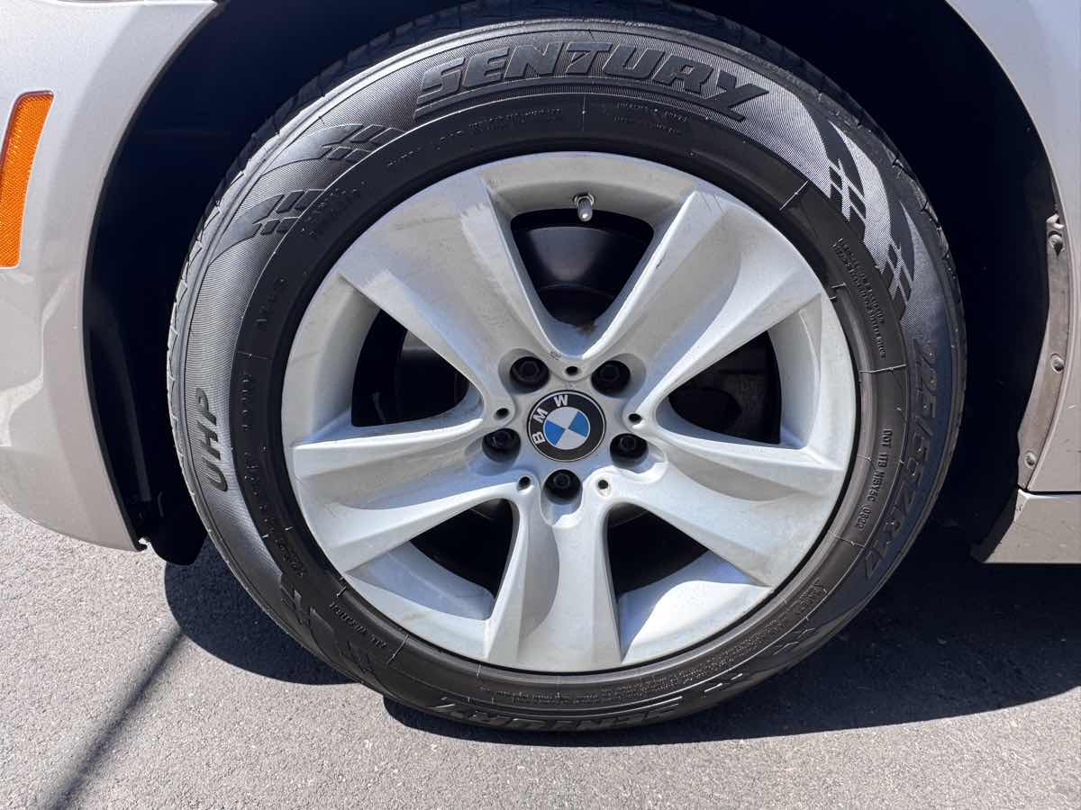 2011 BMW 5 Series 528i - Photo 50