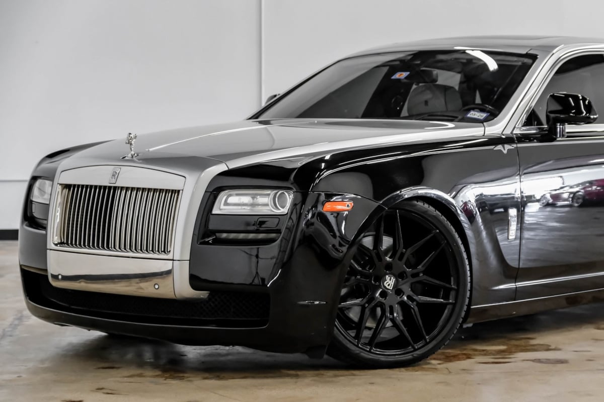 2014 Rolls Royce Ghost photo 2