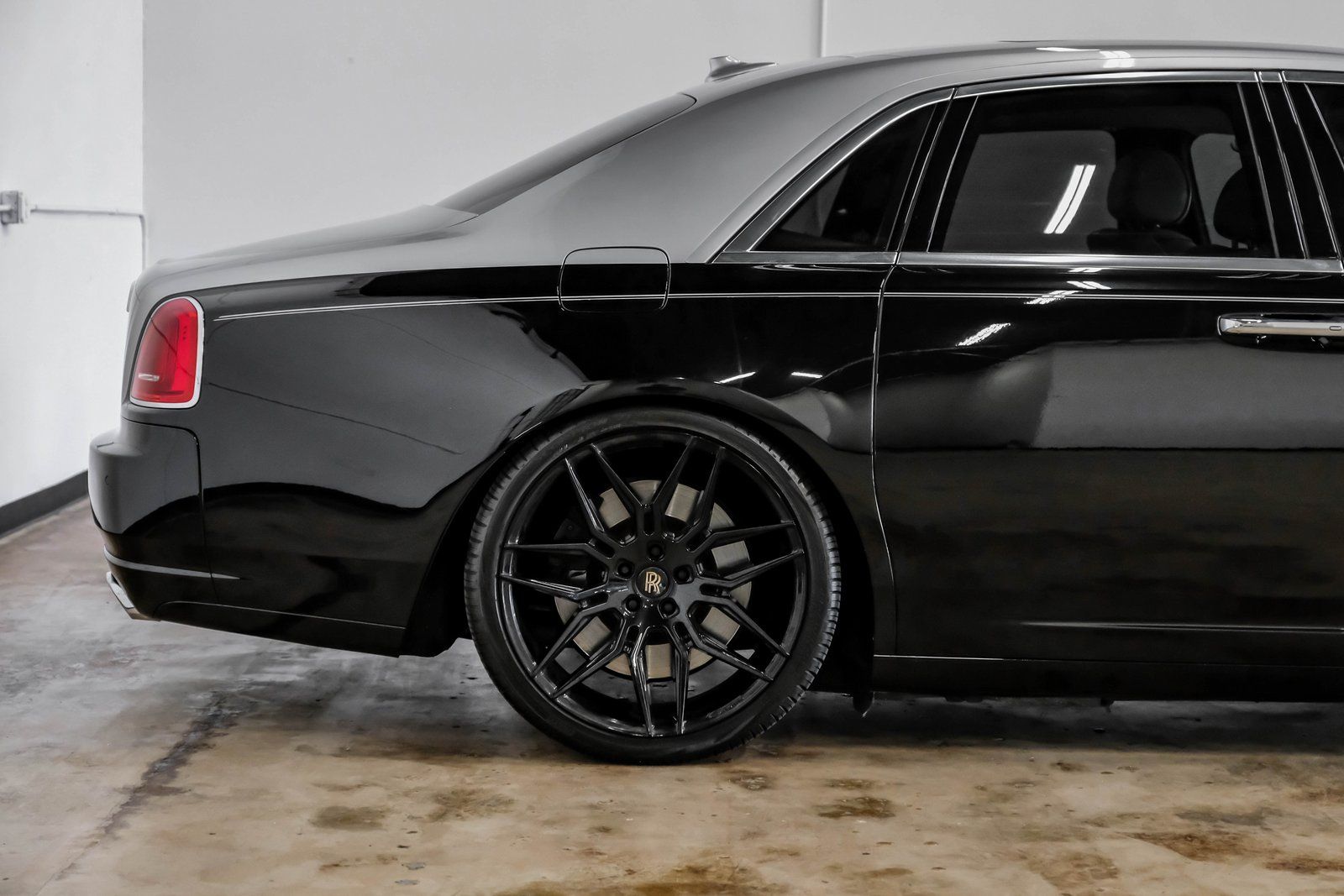 2014 Rolls-Royce Ghost Base - Photo 17