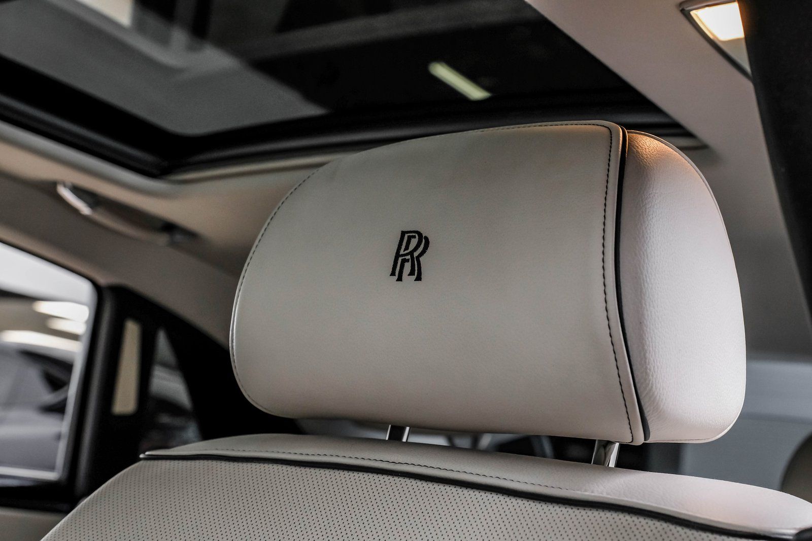 2014 Rolls-Royce Ghost Base - Photo 47