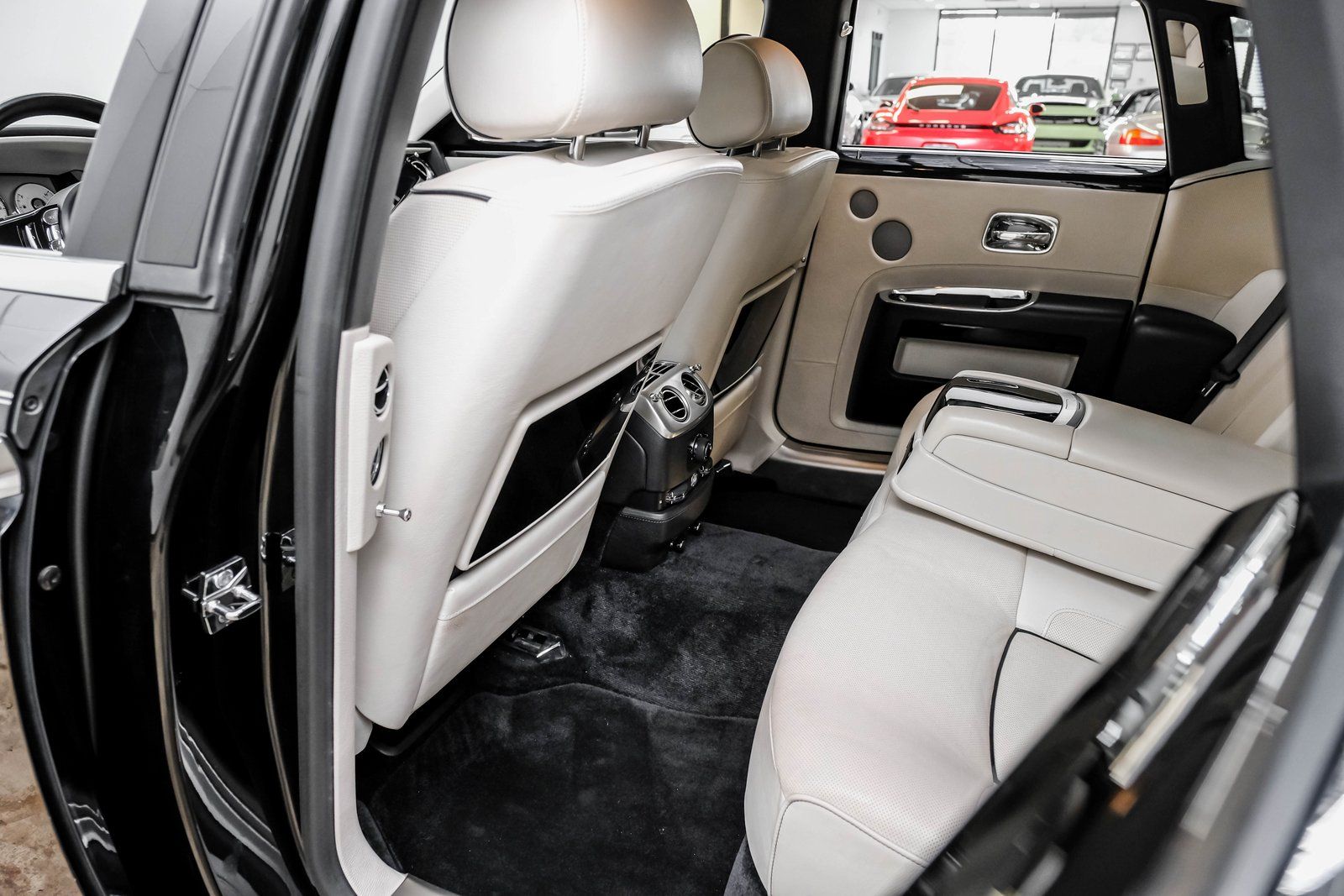 2014 Rolls-Royce Ghost Base - Photo 52