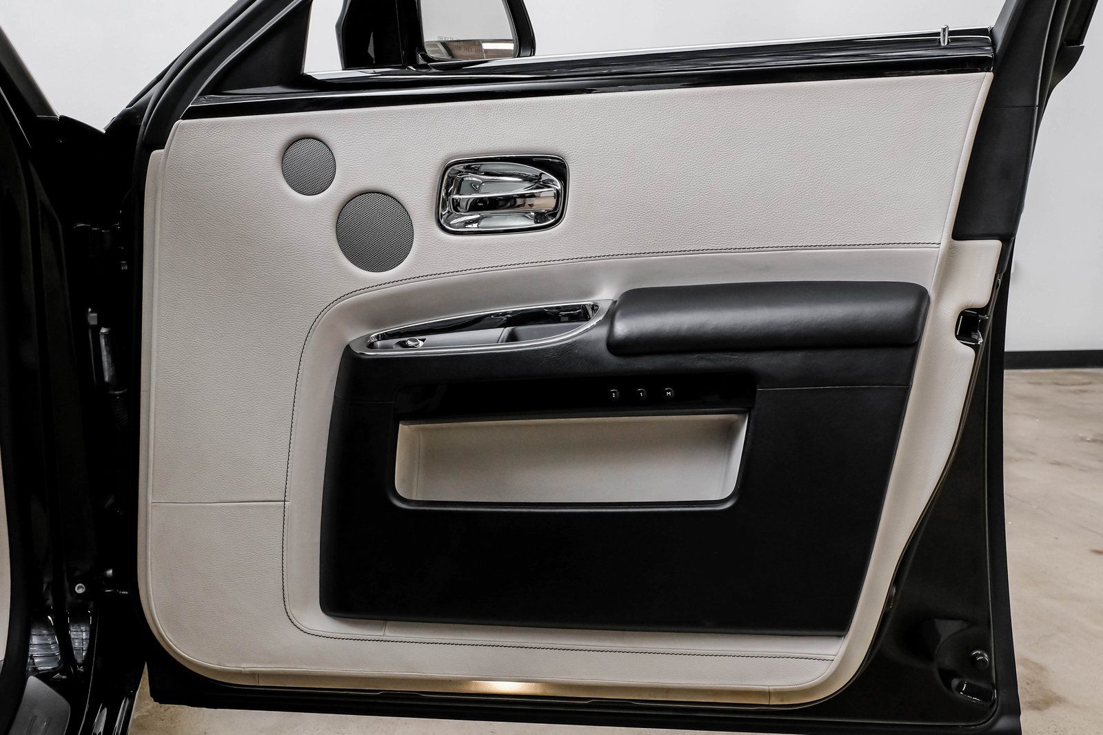 2014 Rolls-Royce Ghost Base - Photo 58