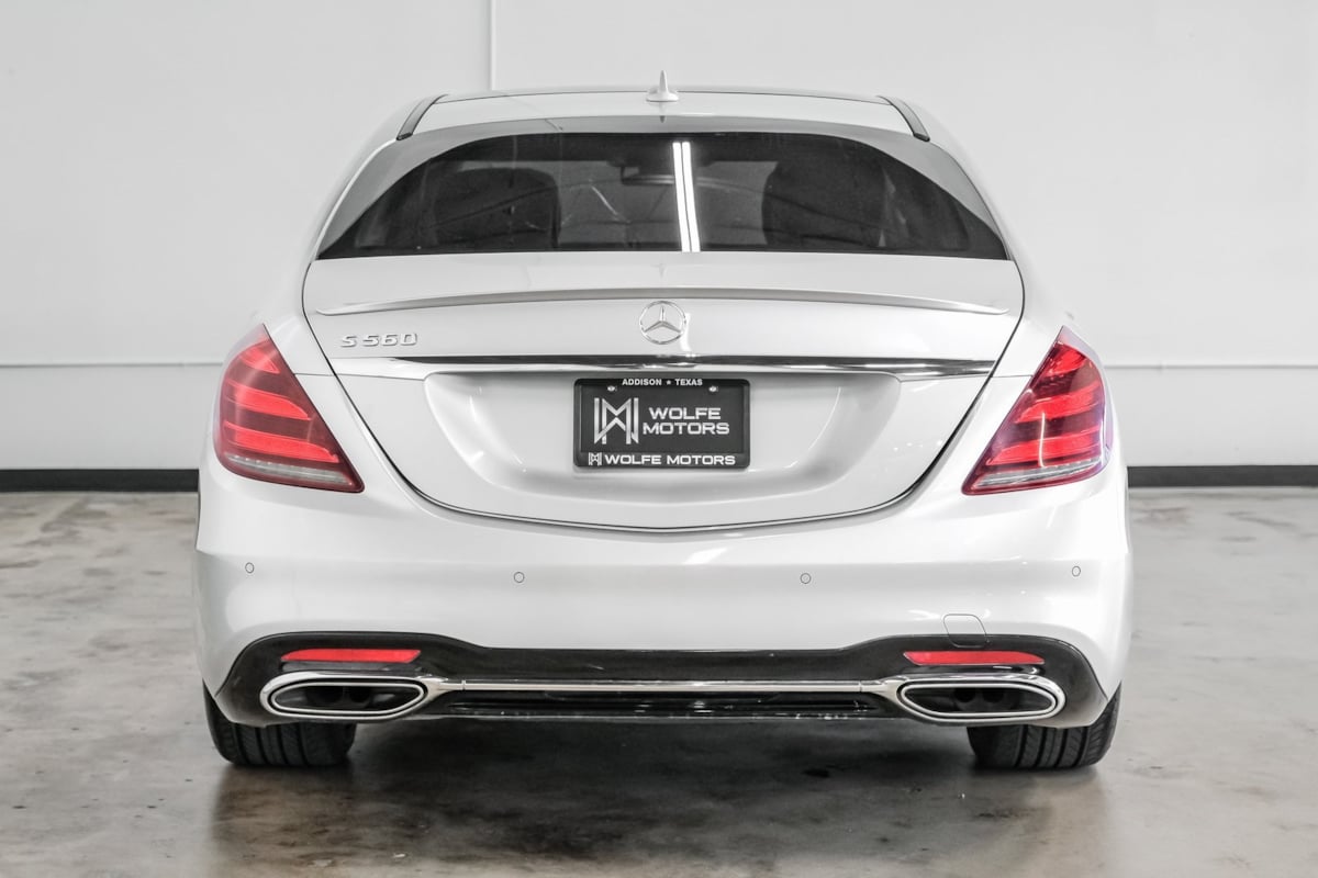 2019 Mercedes Benz S 560 photo 4