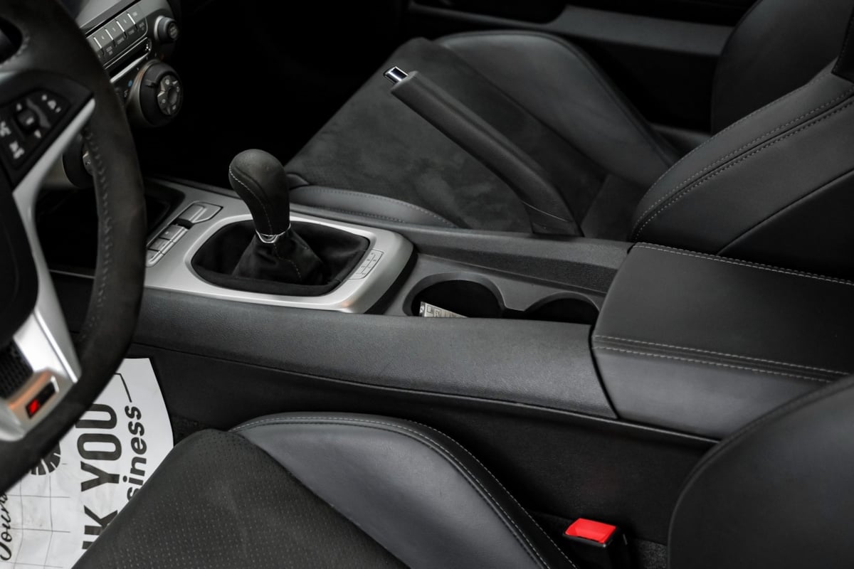 2015 Chevrolet Camaro photo 26