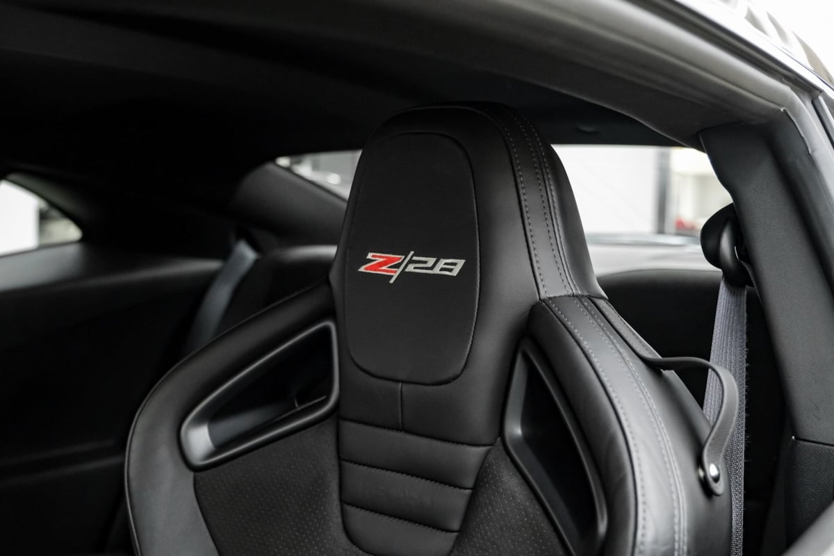 2015 Chevrolet Camaro photo 30