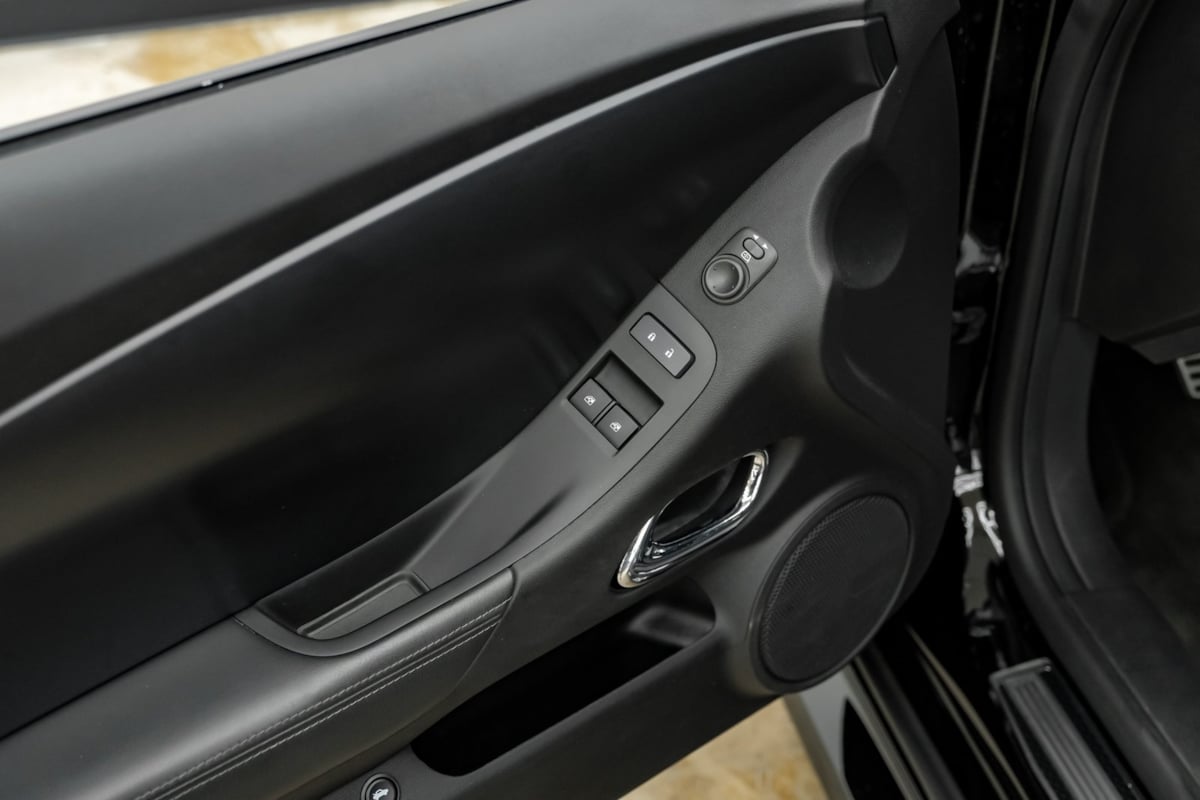 2015 Chevrolet Camaro photo 37