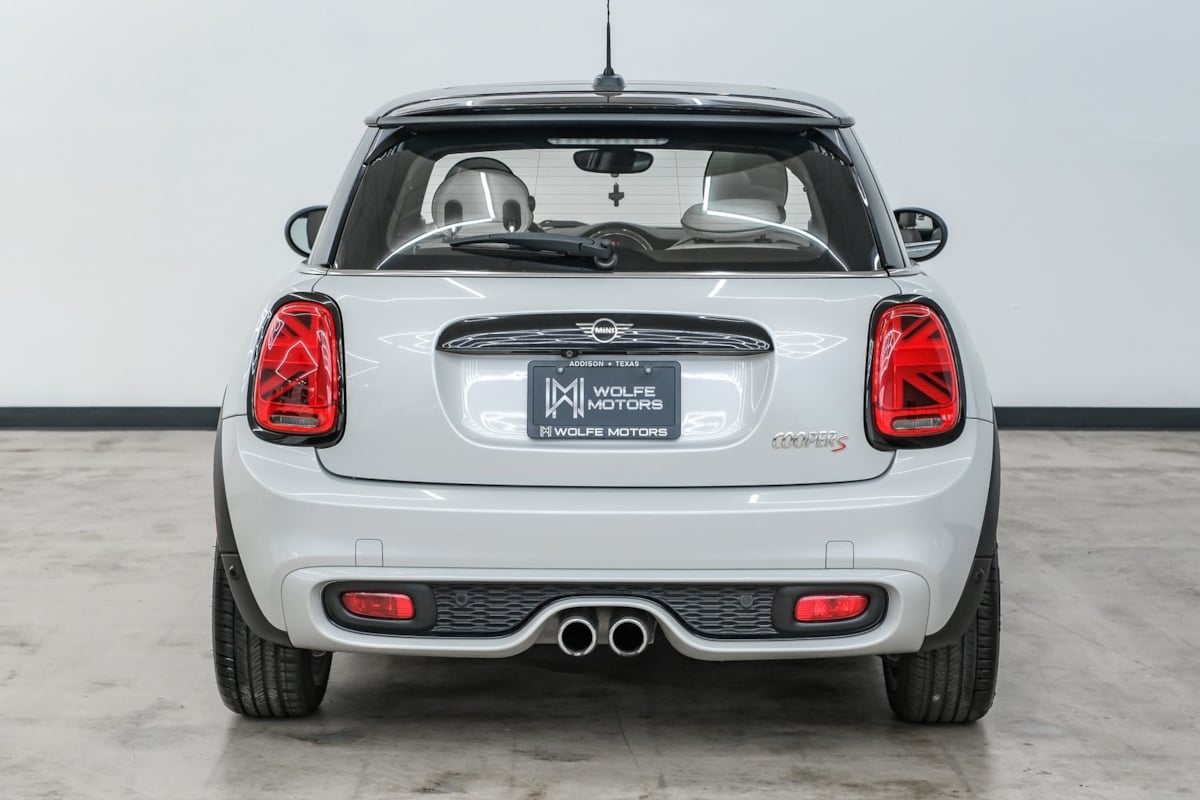 2019 Mini Cooper 2 Door Hardtop S Iconic photo 4