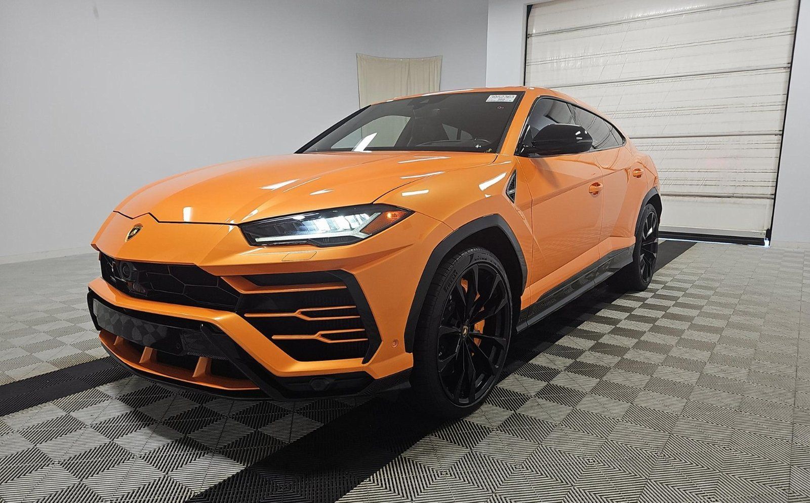 2021 Lamborghini Urus 4.0 V8's photo