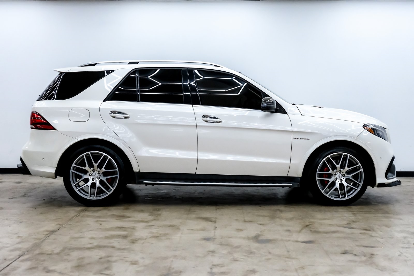 2017 Mercedes Benz GLE AMG 63 4MATIC photo 3