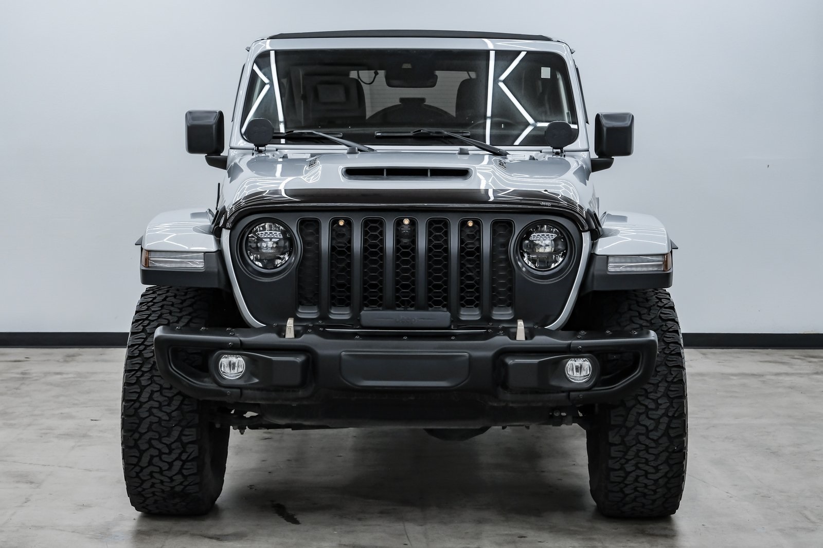 2023 Jeep Wrangler Rubicon 392 photo 4