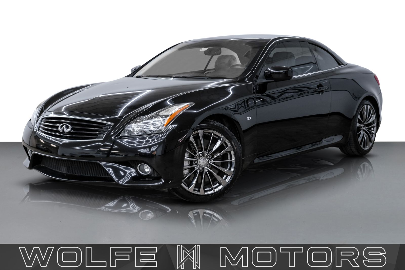 2015 INFINITI Q60 S 6MT's photo