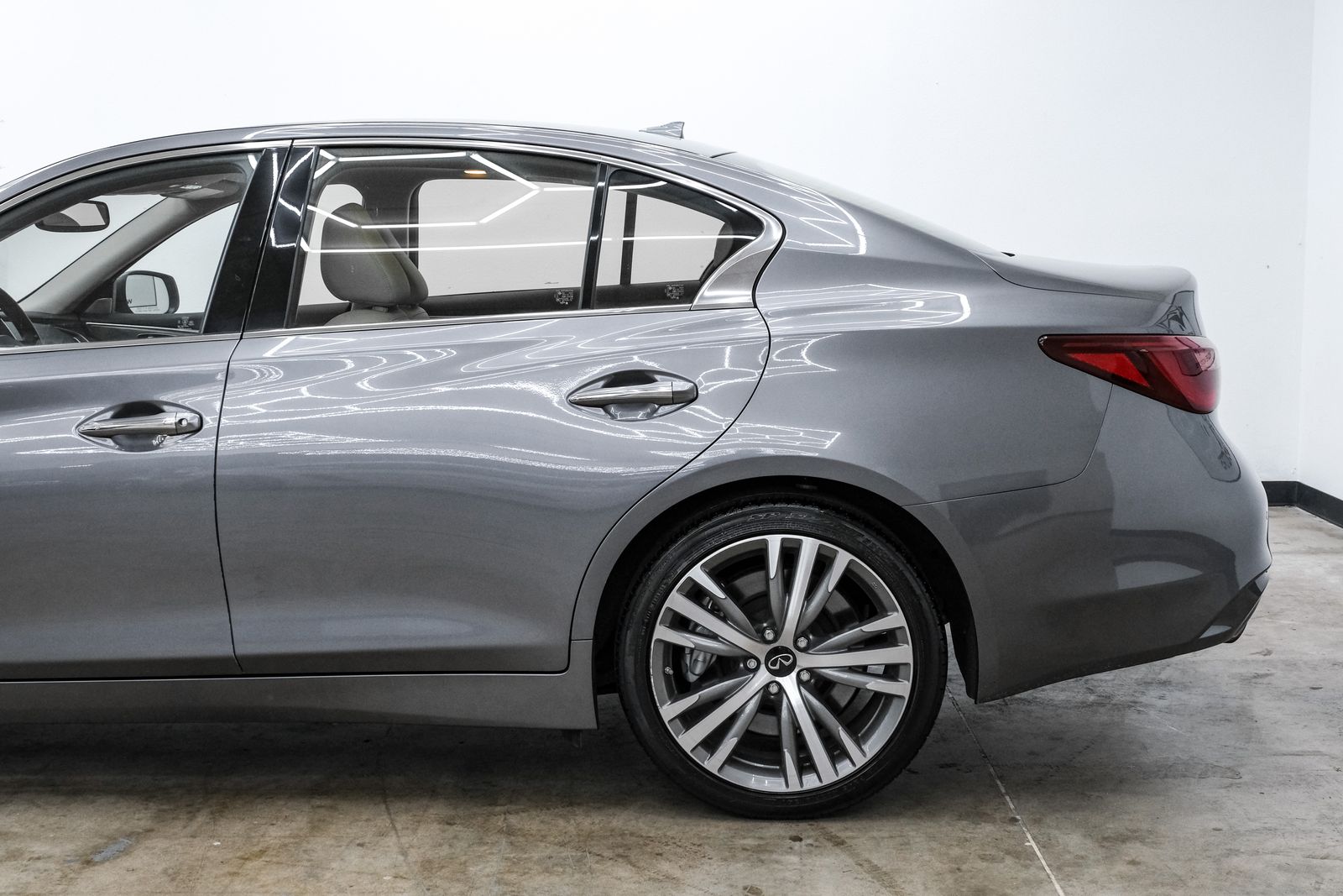 2019 INFINITI Q50 SPORT - Photo 9