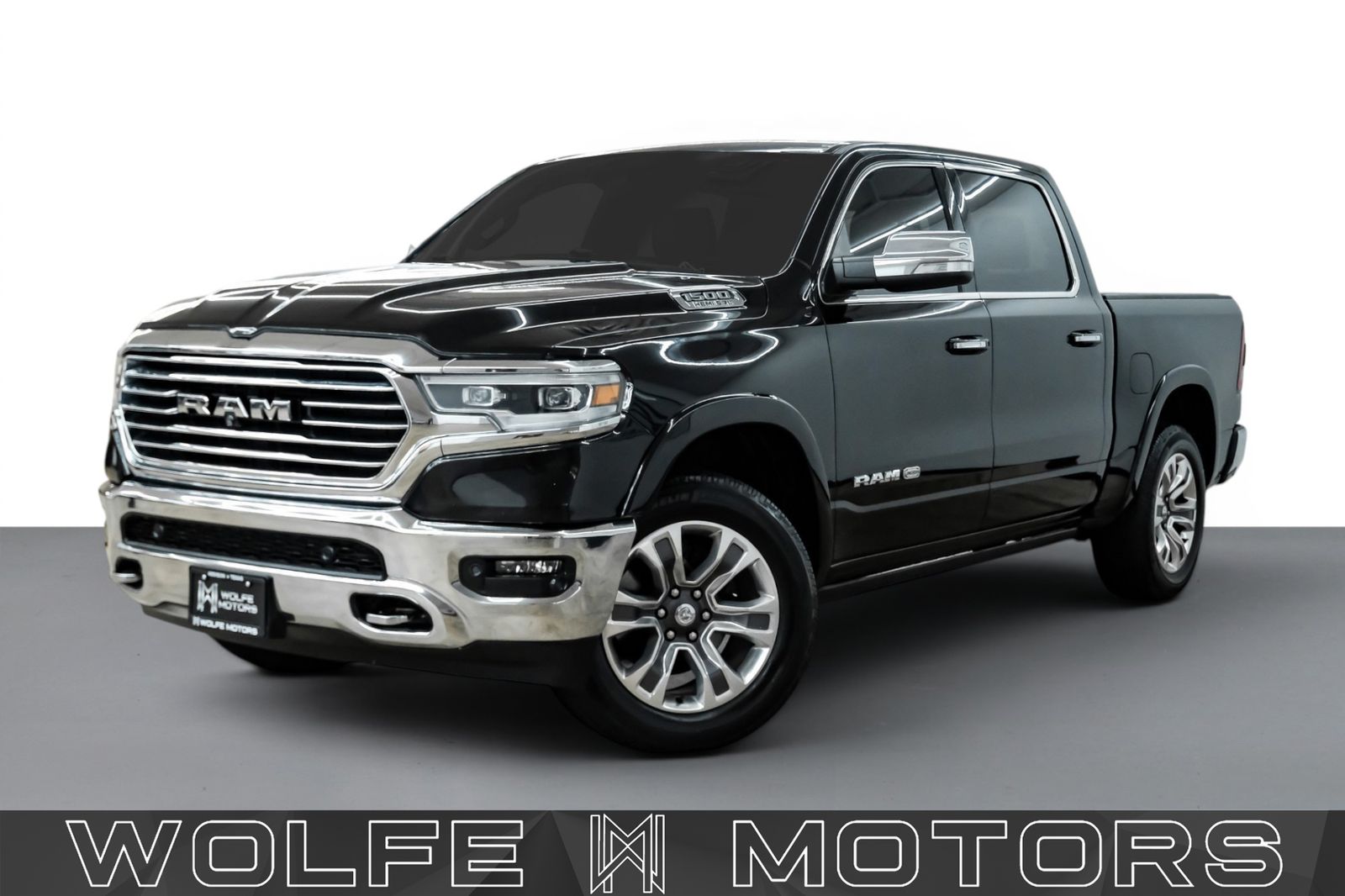 2019 RAM 1500 Longhorn 4x4 Crew Cab 5'7's photo