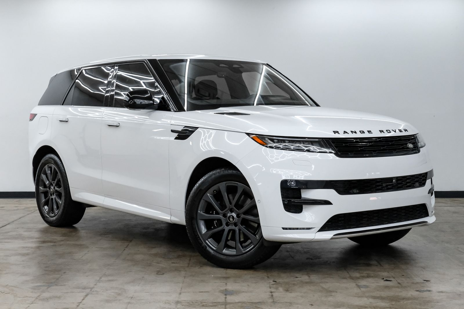 2024 Land Rover Range Rover Sport SE Dynamic - Photo 3