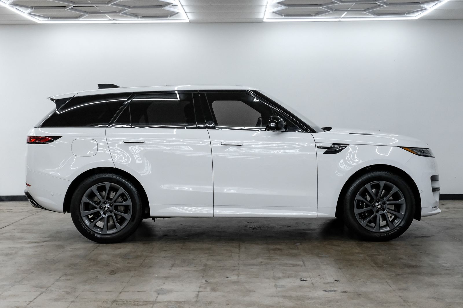 2024 Land Rover Range Rover Sport SE Dynamic - Photo 4