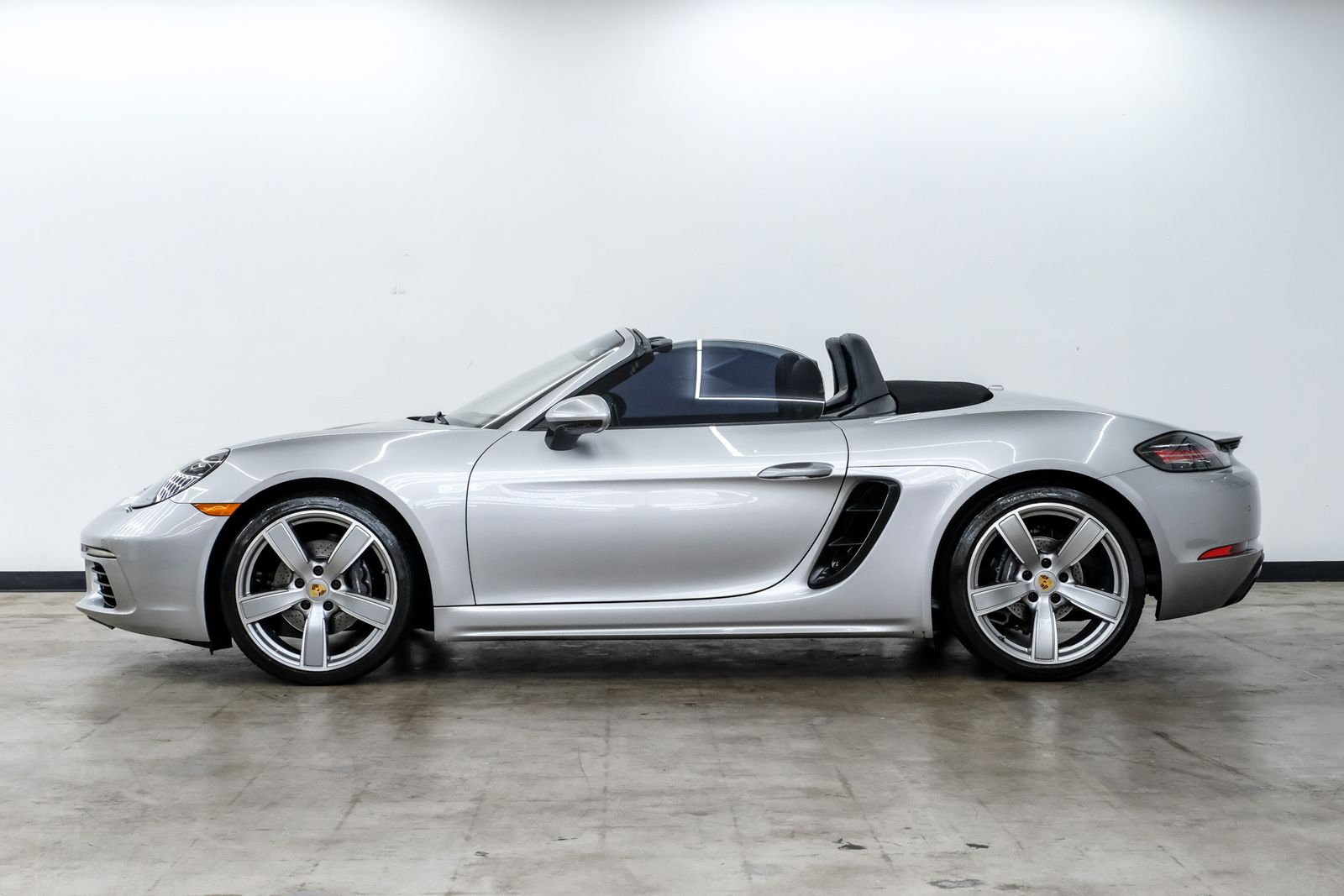 2019 Porsche 718 Base - Photo 22