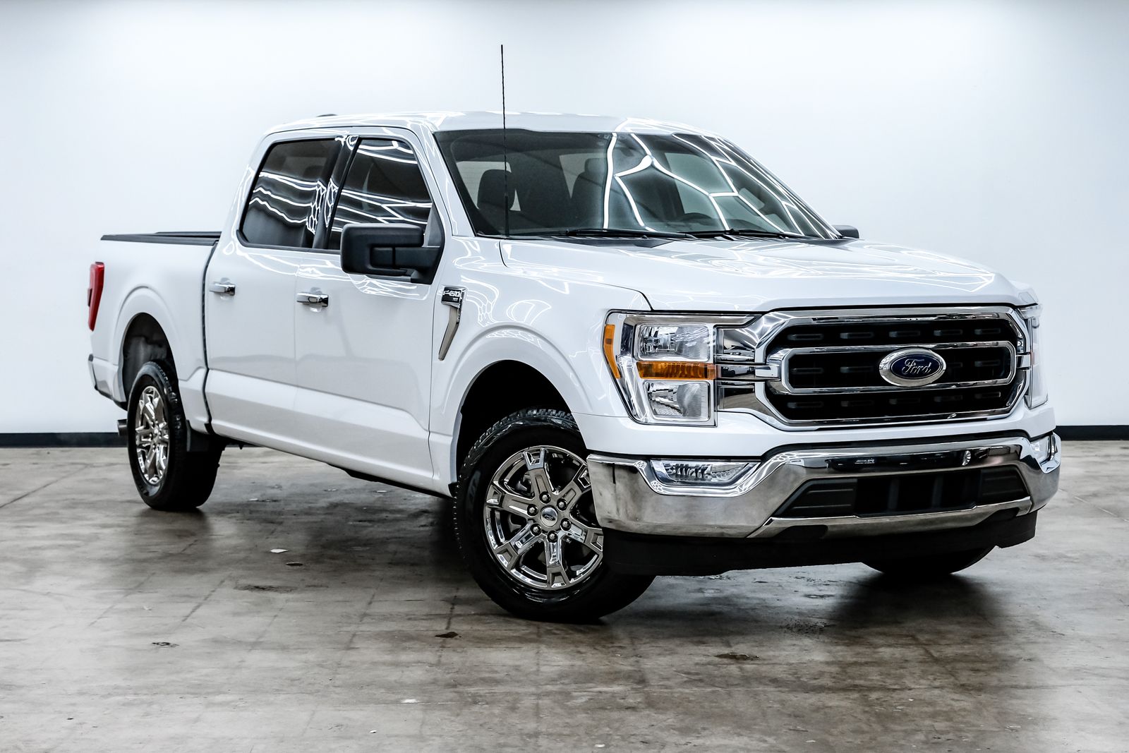 2022 Ford F-150 XLT - Photo 5