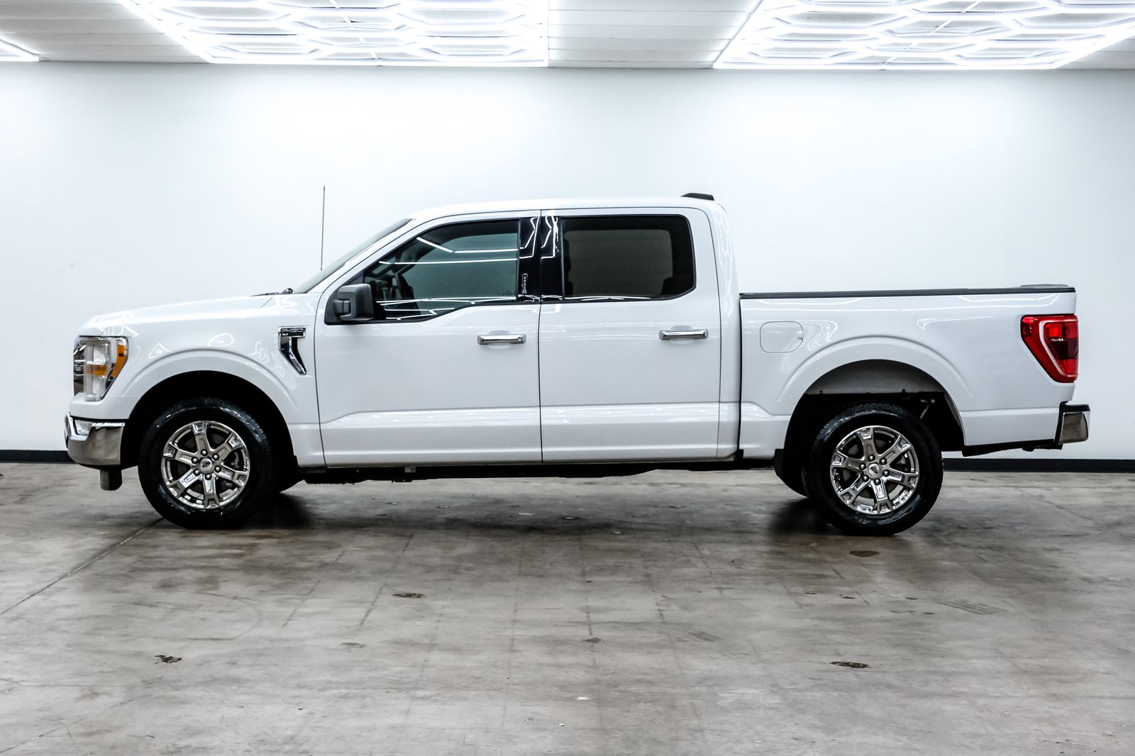 2022 Ford F-150 XLT - Photo 10