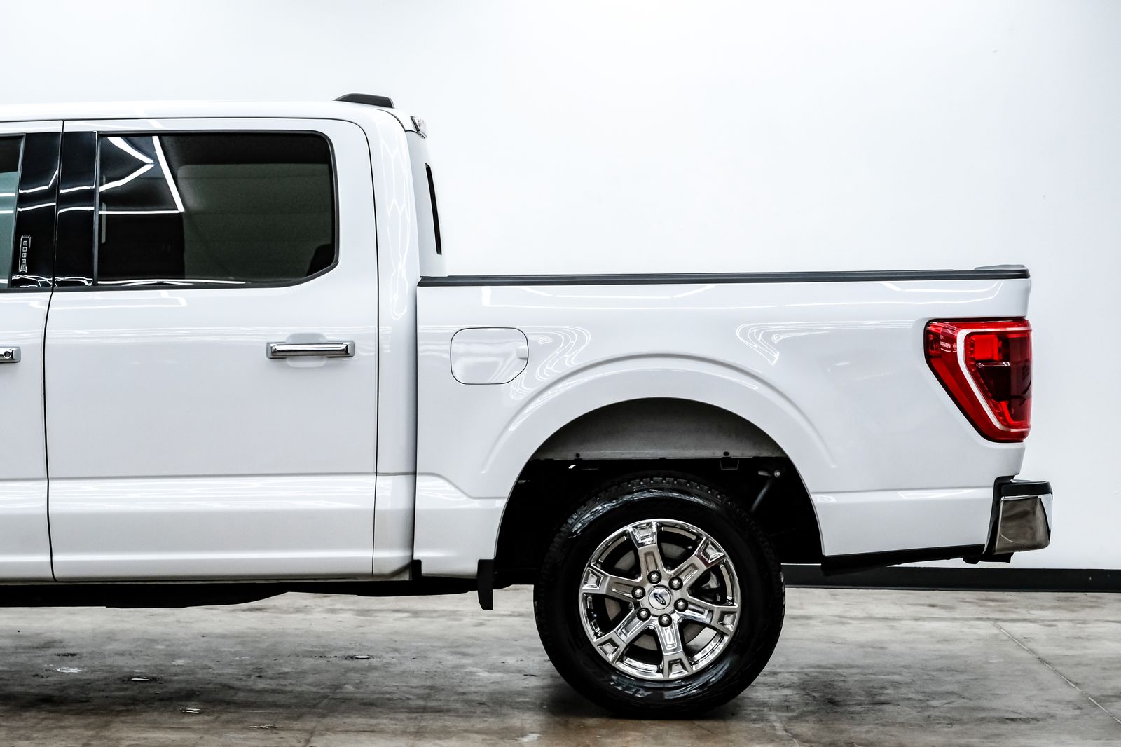 2022 Ford F-150 XLT - Photo 12