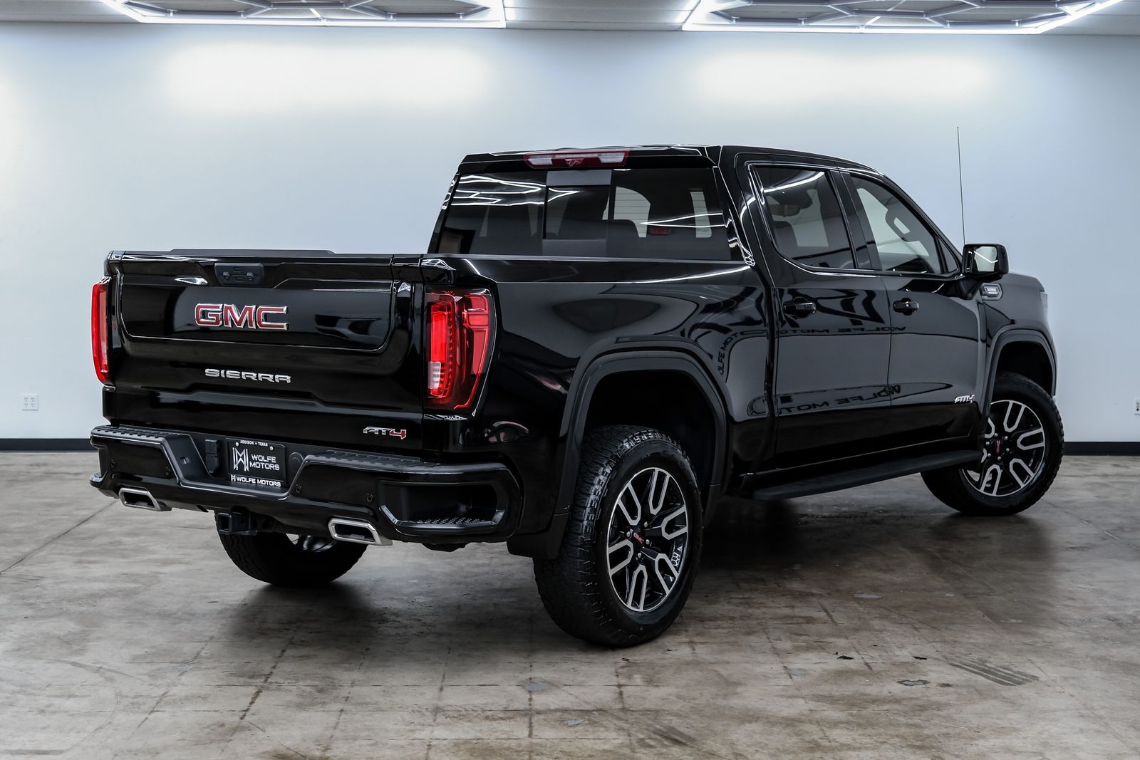 Photo 5 of this GMC Sierra 1500