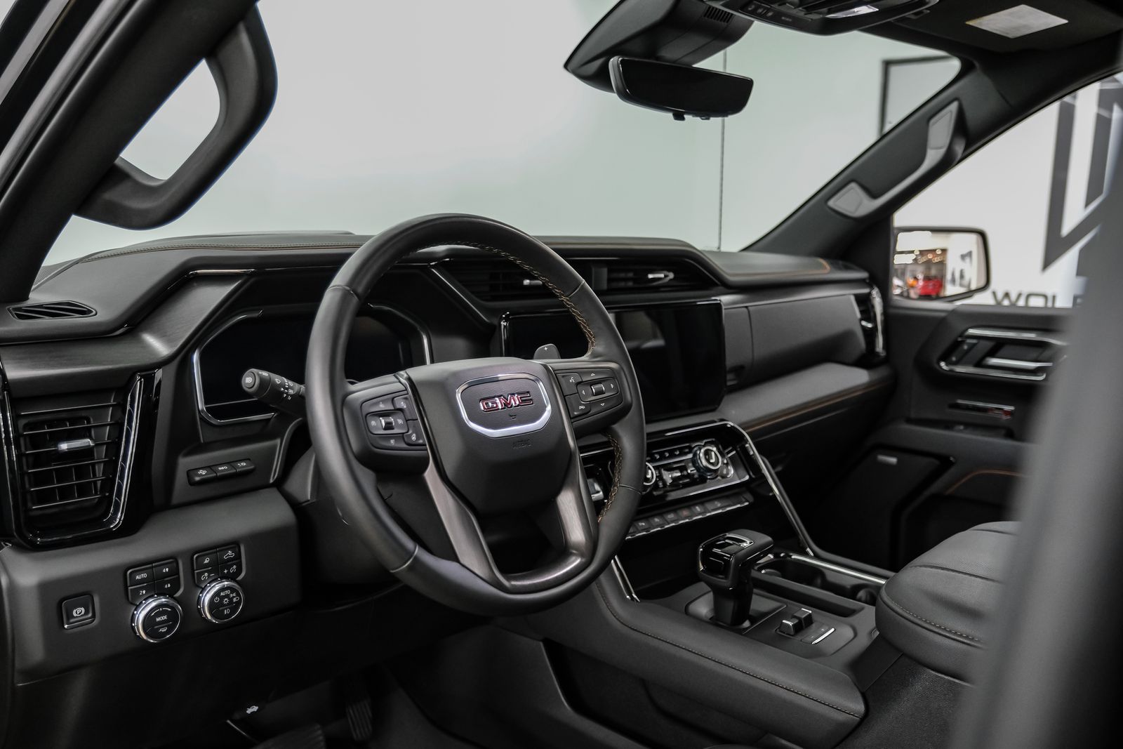 Photo 12 of this GMC Sierra 1500