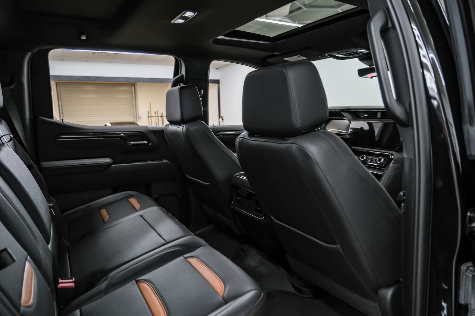 Photo 36 of this GMC Sierra 1500