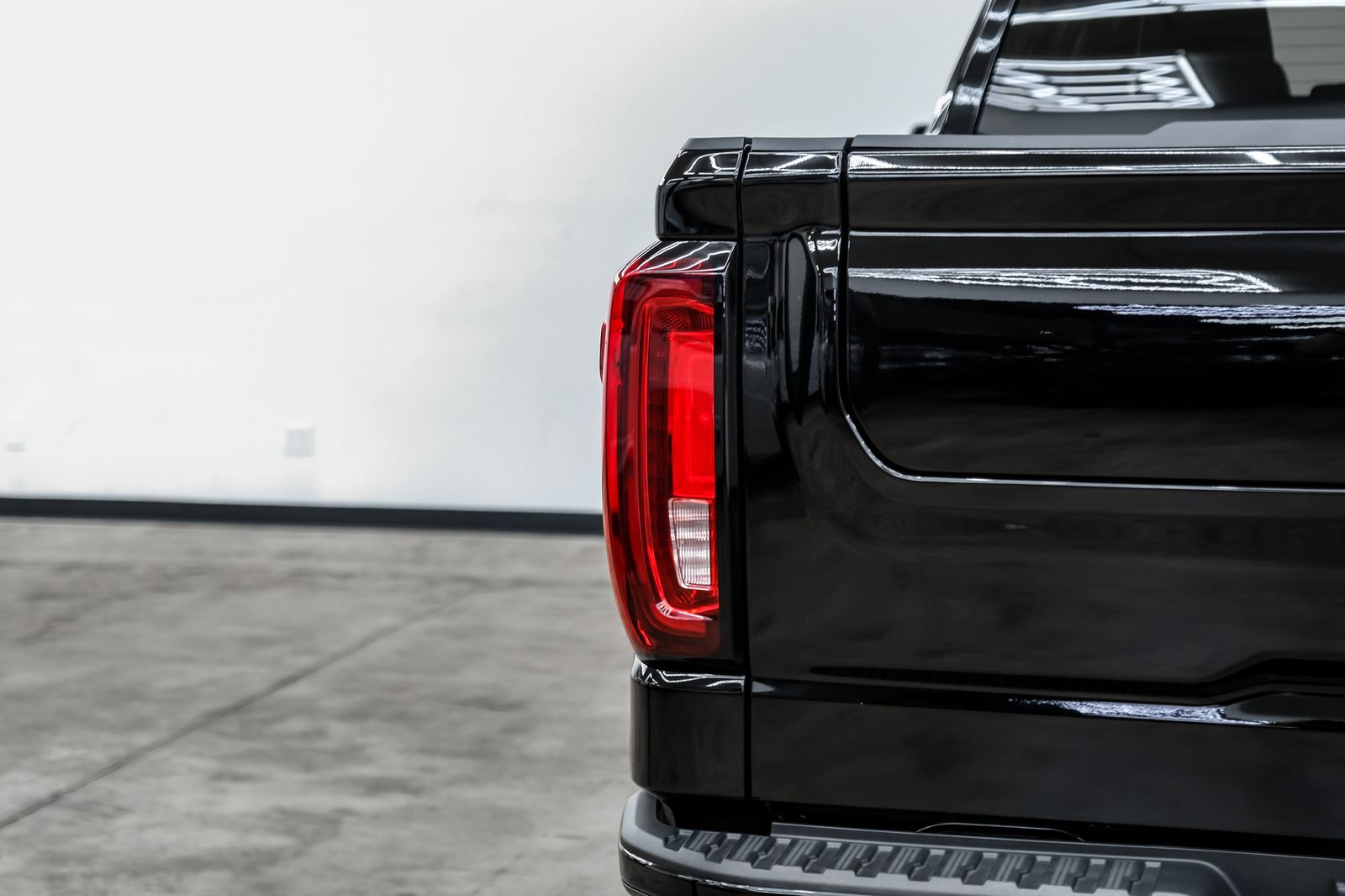 Photo 48 of this GMC Sierra 1500