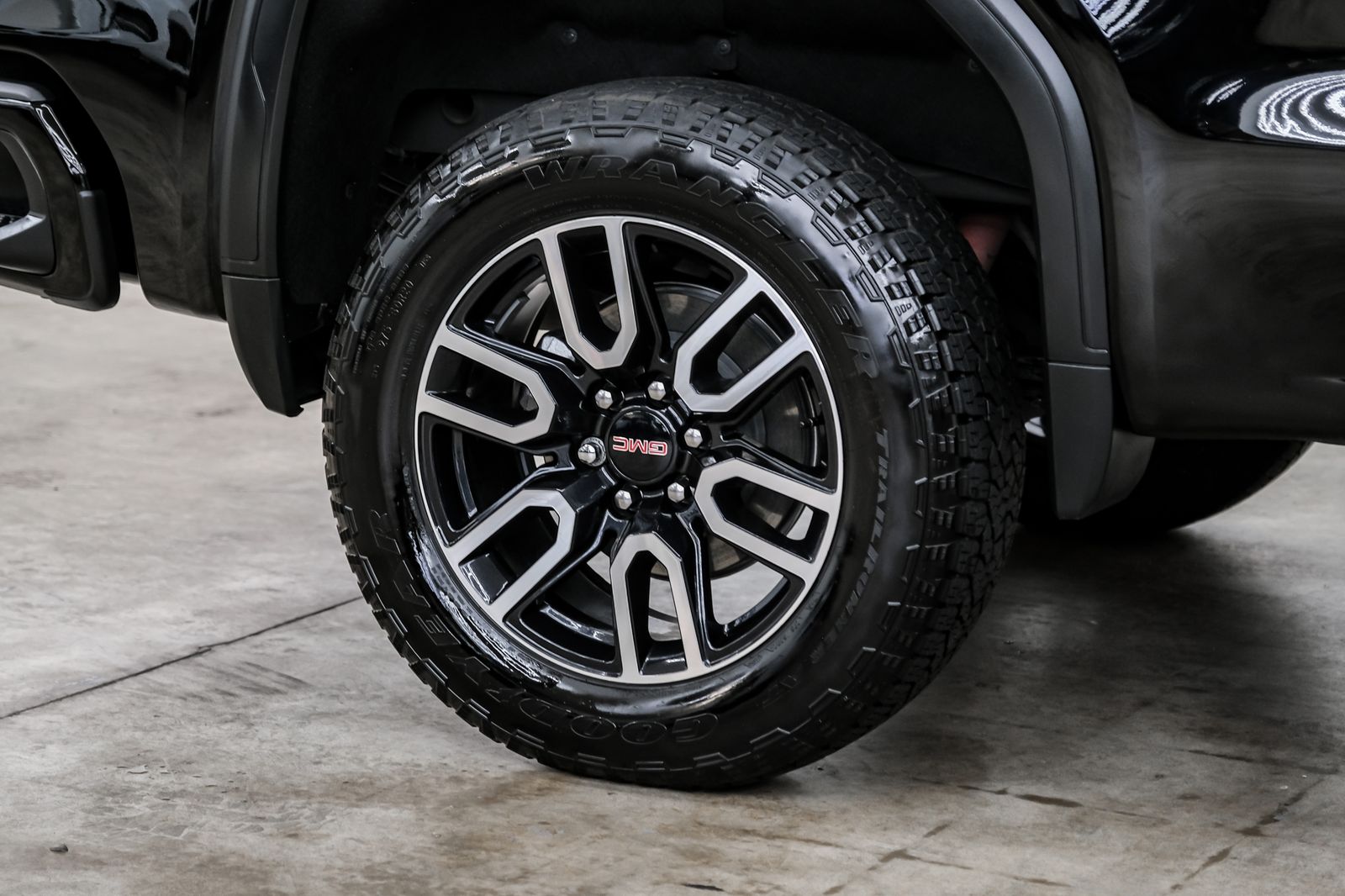 Photo 58 of this GMC Sierra 1500