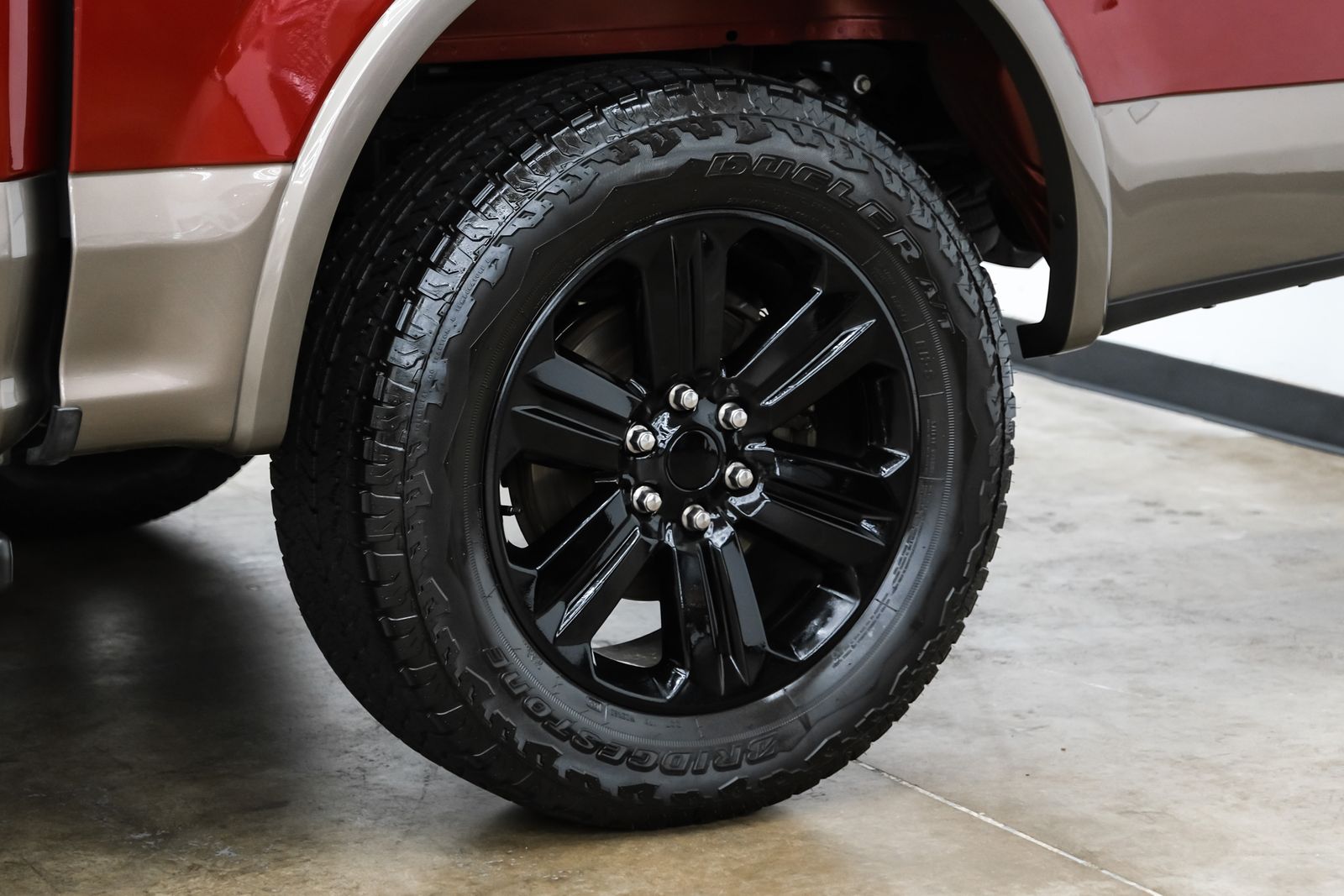 Photo 60 of this Ford F-150