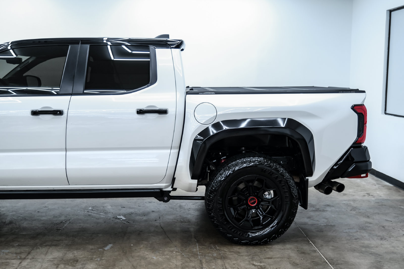 Photo 10 of this Toyota Tacoma 4WD