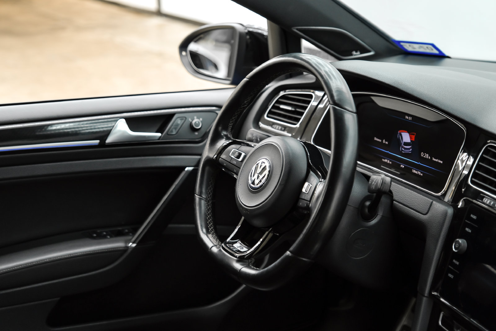 Photo 12 of this Volkswagen Golf R