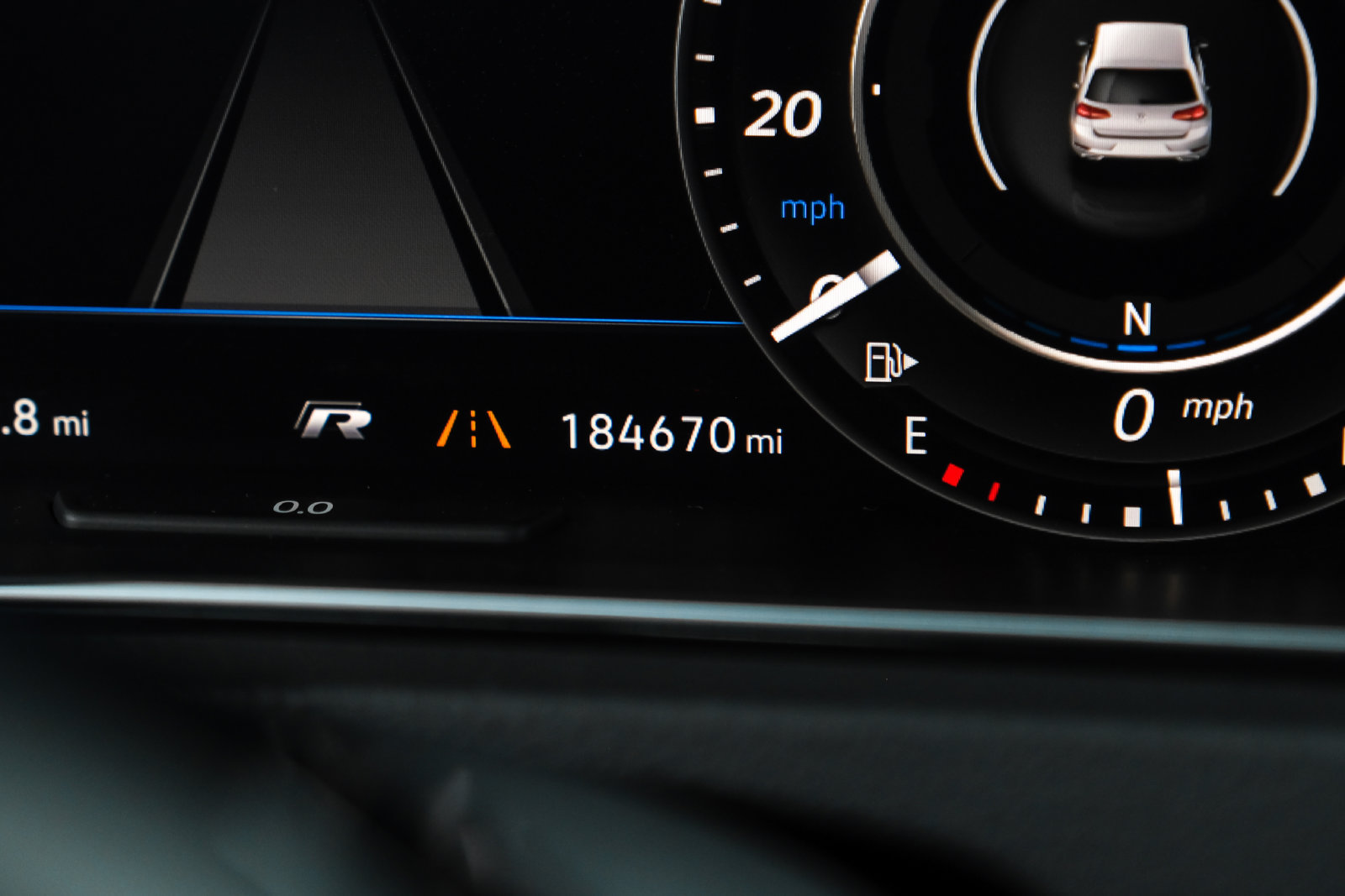 Photo 19 of this Volkswagen Golf R