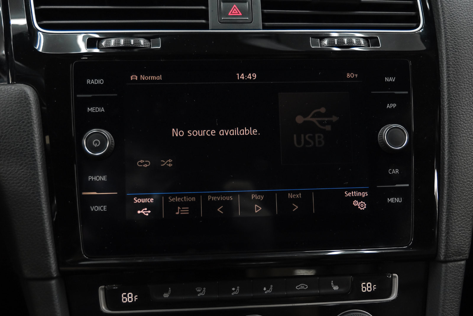 Photo 29 of this Volkswagen Golf R