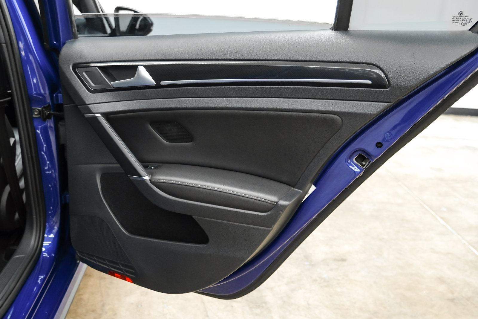 Photo 45 of this Volkswagen Golf R