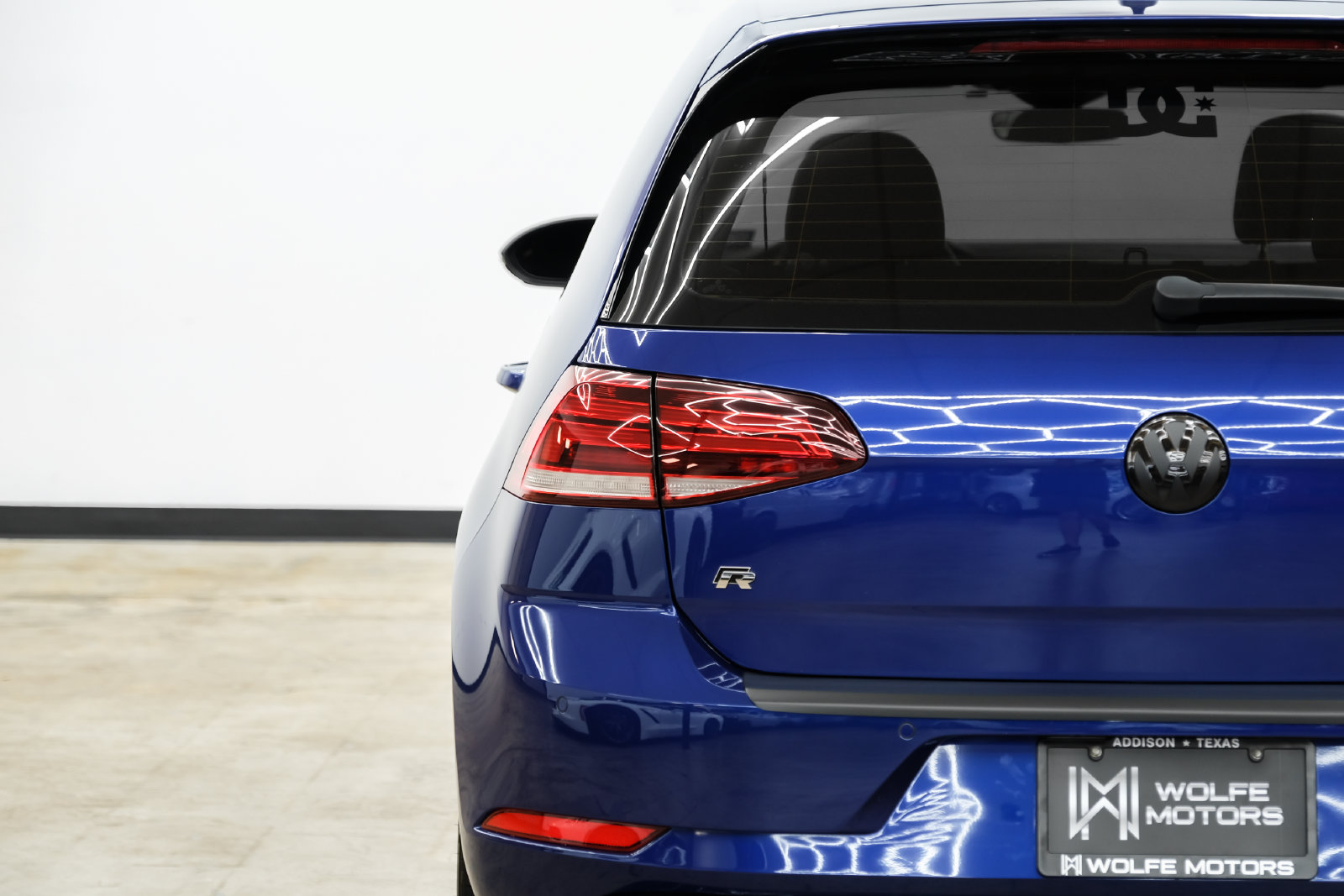 Photo 47 of this Volkswagen Golf R